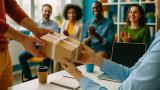 Regalar con propósito: reforzar la cultura corporativa con regalos de empresa