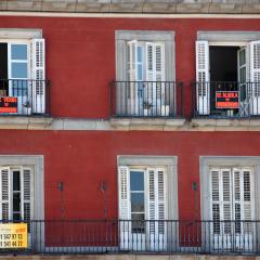 Ione Belarra y Yolanda Díaz proponen limitar el precio de las hipotecas