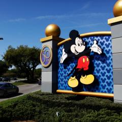 Disney reconoce que ha abusado con la subida de precios