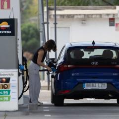 La gasolinera lowcost que ahora preocupa seriamente a Repsol, Cepsa y BP