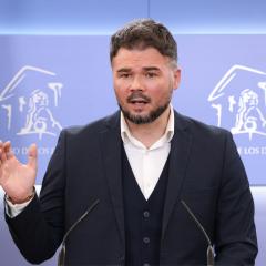 Gabriel Rufián reacciona a la noticia de Ana Obregón con una foto... pero tremenda foto