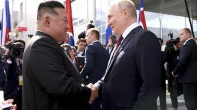 El Kremlin hace alarde del acuerdo con su socio y promete el apoyo militar a Corea del Norte "si es necesario"