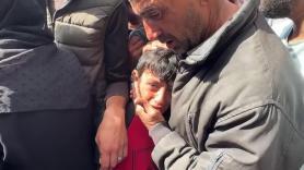 Los niños lloran en Gaza: Israel asesina una madre con ocho hijos