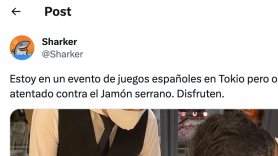 Enseña lo que están haciendo en un evento en Tokio con un jamón serrano: abstenerse los muy patriotas