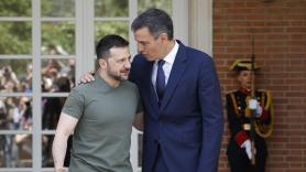 Gestos, palabras y hechos: España blinda su asistencia a Ucrania con un acuerdo defensivo inédito