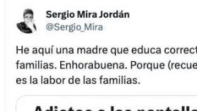 Un profesor solo puede elogiar lo que hace una madre para educar digitalmente a su hijo de 15 años
