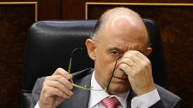 Un juez imputa al exministro Cristóbal Montoro por crear una "red de influencias" para beneficiar a empresas gasistas