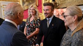De David y Victoria a sir y lady Beckham: el rey Carlos III nombra caballero al exfutbolista