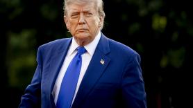 Trump se sale de su tono habitual para hablar de Putin y lanza una amenaza clara: "Dice muchas tonterías"