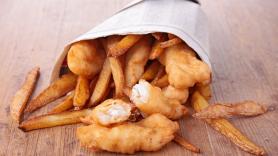 Un británico va a Benidorm a probar nuestro fish and chips con ganas de criticar y le sale el tiro por la culata