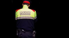 La Generalitat suspende a un mosso por colaborar en la seguridad de Vox en su tiempo libre
