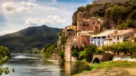 Este es el pueblo de Cataluña con solo 600 habitantes que oculta un señor castillo de la orden Templaria