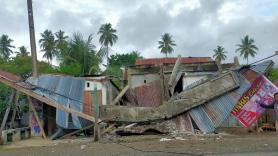 Al menos 35 muertos en un terremoto de magnitud 6.2 en Indonesia