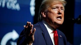 Donald Trump se queja de la contaminación de los molinos: "No entiendo el viento"