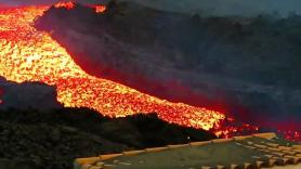 Impactante “tsunami” de lava en La Palma