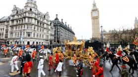 Una española que vive en Inglaterra avisa: el gesto con los dedos común en España allí es un insulto