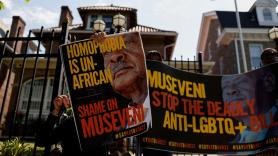 Pena de muerte, cárcel y terapias de conversión: la ley antihomosexuales de Uganda es una realidad