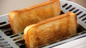 Por qué no deberías comerte la tostada quemada