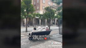 Una estadounidense flipa al ver lo que hacen las personas mayores en España