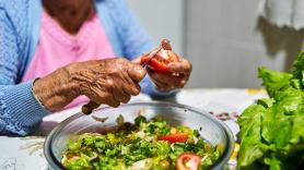 El remoto pueblo con la esperanza de vida de 100 años por los 5 hábitos de la dieta