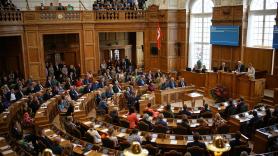 El Parlamento danés autoriza a sus diputados a hablar en los idiomas de Groenlandia e Islas Feroe