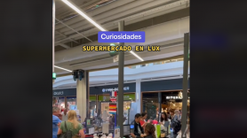 Ve esto en un Alcampo de Luxemburgo: a ella le llama la atención, pero a los españoles les molesta