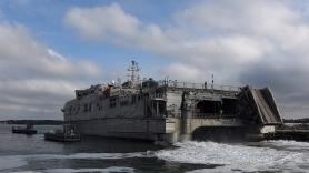 El súper catamarán de la Armada de EEUU enfila Cataluña