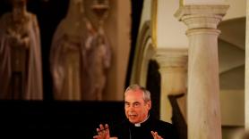 El obispo de Málaga critica la "virulencia" de los medios en el caso del cura abusador