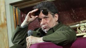 Andrés Calamaro dice esta frase en un concierto, lo abuchean y se va: "¡Hasta nunca!"