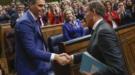 La “felicitación” de Feijóo a Sánchez al estrecharle la mano: “Esto es una equivocación”