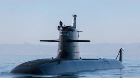 El tiempo que aguanta sin salir a cota periscópica el super submarino español asombra al mundo
