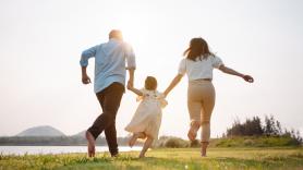 Un estudio de la Universidad de Harvard revela a qué edad se alcanza la felicidad