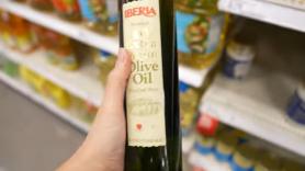 Un español muestra lo que vale el aceite de oliva en uno de los supermercados más conocidos de EEUU: hay sorpresa