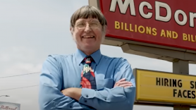 Un jubilado amplía su récord Guinness al comer más de 34.000 Big Mac del McDonald’s