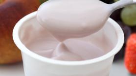 Un reconocido experto aclara lo que se está diciendo sobre los yogures de fresa del súper
