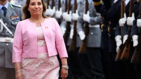 Boluarte, presidenta de Perú, deberá responder a la fiscalía por sus Rolex de lujo
