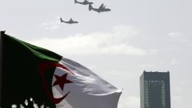 Marruecos y Argelia queman el dinero ante una posible guerra