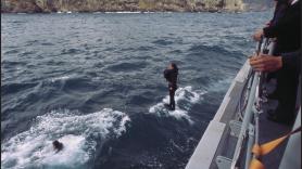 Los buzos de la Armada española podrán estar hasta cinco horas bajo el agua