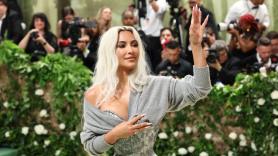 La respuesta a la desconcertante chaqueta 'con pelotillas' de Kim Kardashian en la Gala MET