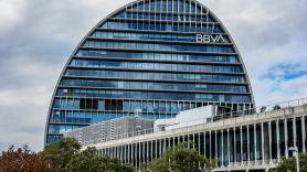 El 'Financial Times' lanza una alerta sobre la posible compra del Sabadell por el BBVA