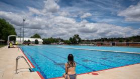 Estas son las personas que pueden entrar gratis a las piscinas municipales de Madrid