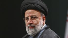 "No hay señales de vida" en el helicóptero en el que viajaba el presidente de Irán