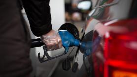El precio de la gasolina da un volantazo a las puertas del verano