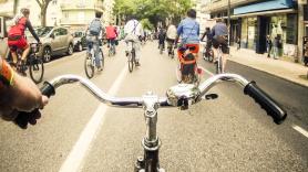 La primera bicicleta de la historia no tenía pedales ni manillar