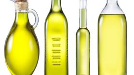 Un trabajador de almazaras alerta del peor envase de supermercado para conservar el aceite de oliva