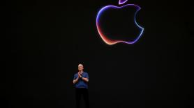 Apple llenará sus productos de su propia inteligencia artificial y lleva ChatGPT a Siri