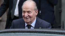 El rey Juan Carlos aterriza en Vigo en su quinta visita a España desde 2023