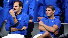 Roger Federer habla por todos al recordar su mítica foto con Rafa Nadal y dice dónde la guarda