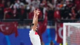 Qué hay tras la polémica celebración de la estrella turca en la Eurocopa que enfrenta a Turquía y Alemania