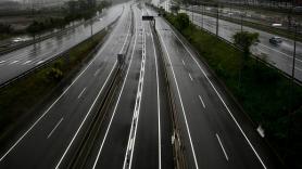 Luz verde al plan de España de instalar semáforos en autopistas para acabar con los atascos